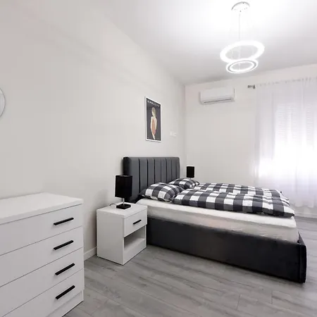 Apartman Vila Hope 4